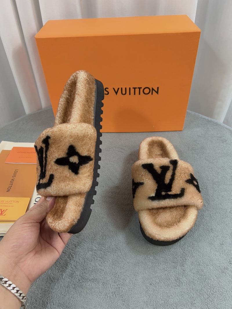 Louis Vuitton Slippers